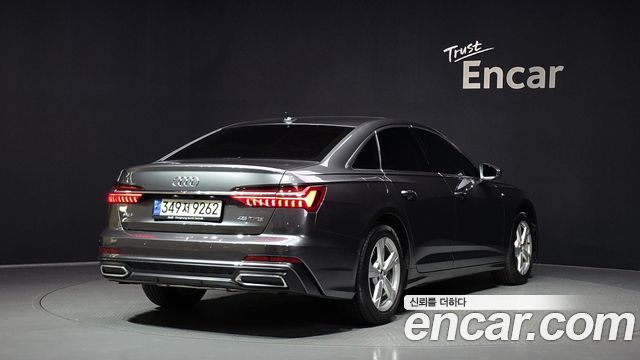 Audi A6 C8 45 TFSI - фото 1