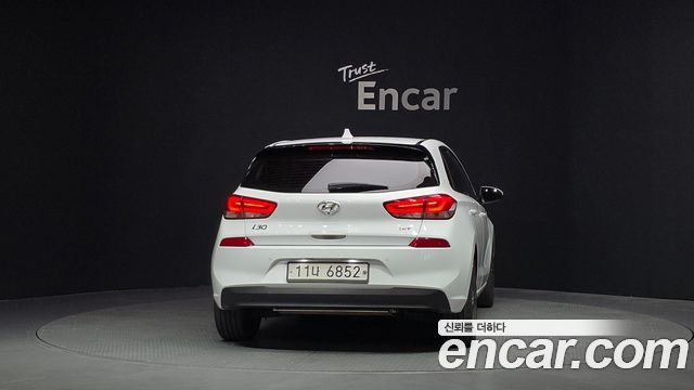 Hyundai i30 PD 1.4 Turbo Premium - фото 3