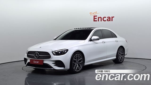 Mercedes-Benz E-Class W213 E220d 4MATIC AMG Line - фото 0