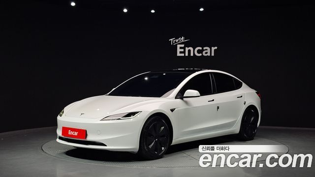 Tesla Model 3 Long Range AWD - фото 0