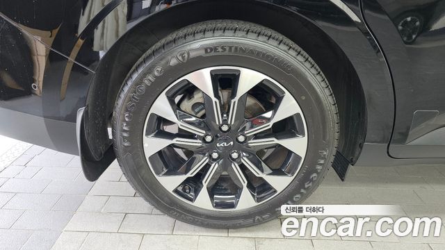 Kia Carnival 4-го поколения 7-Seater Signature - фото 4