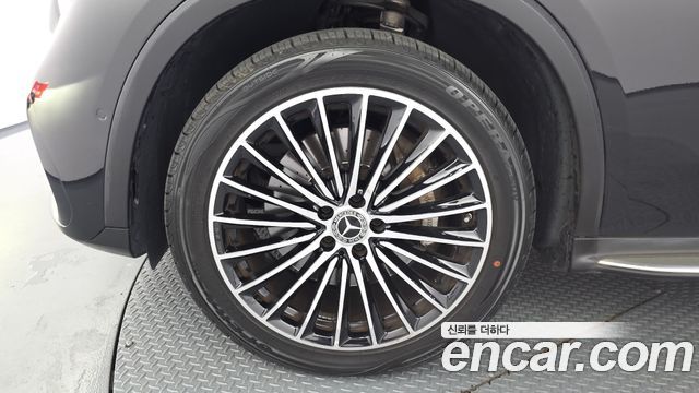 Mercedes-Benz GLC-Class X254 GLC300 4MATIC AMG Line - фото 4