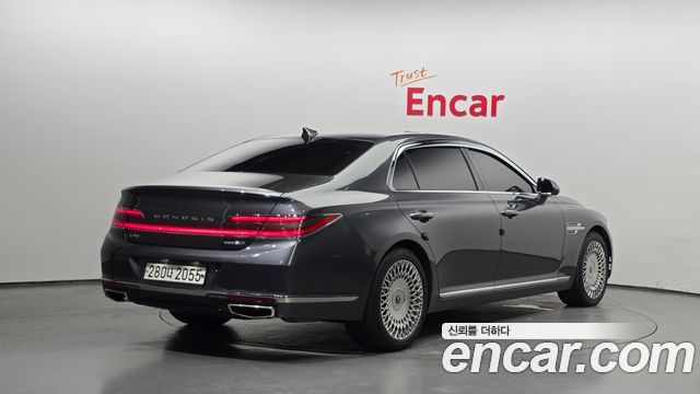 Genesis G90 3.8 AWD Premium Luxury - фото 1