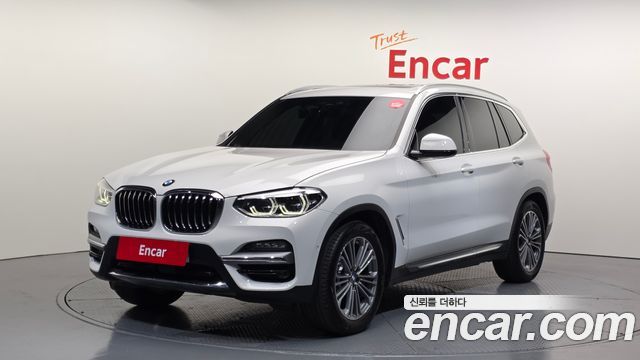 BMW X3 G01 xDrive 20i Luxury - фото 0