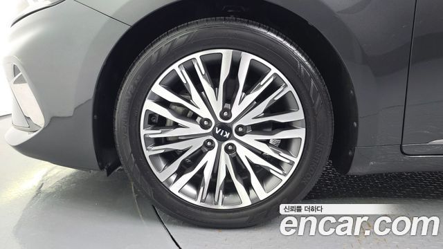 Kia K7 Premier 3.0 LPI Trendy(Rented Car) - фото 4