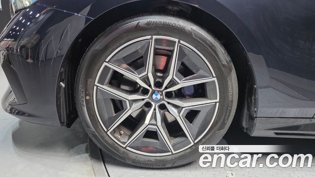 BMW 5-Series G60 520i M Sport - фото 4