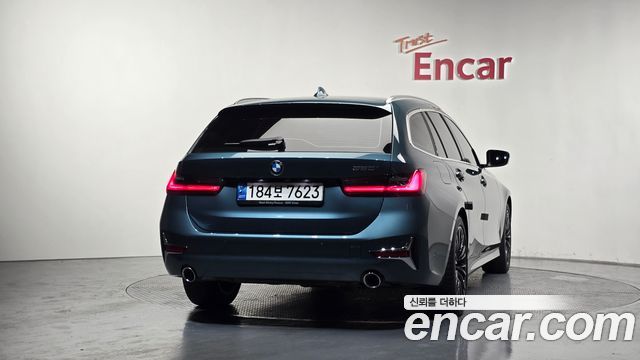 BMW 3-Series G20 320i Touring Luxury - фото 3