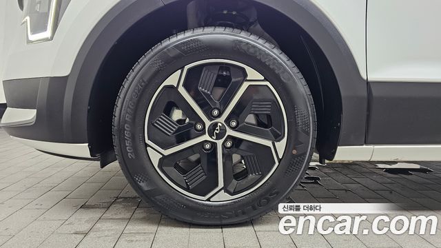 Kia Niro Совершенно новый Trendy - фото 3