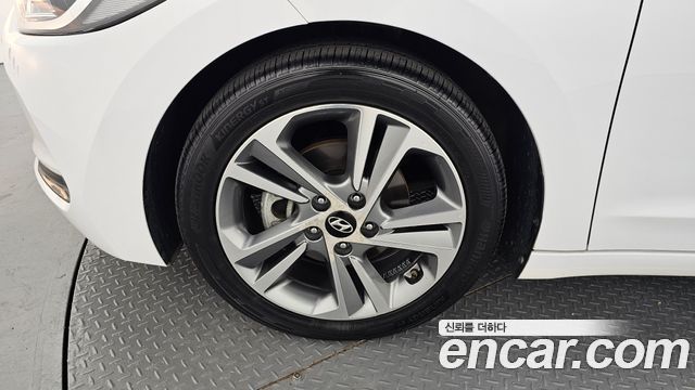 Hyundai Avante AD 1.6 GDI Value Plus - фото 4