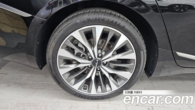 Kia K8 2.5 Gasoline 2WD Noblesse - фото 4