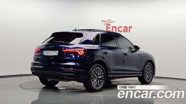 Audi Q3 F3 40 TFSI Quattro Premium - фото 0