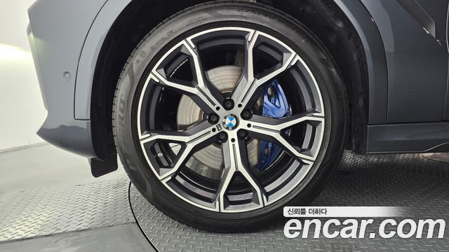 BMW X6 G06 xDrive40i M Sport - фото 4