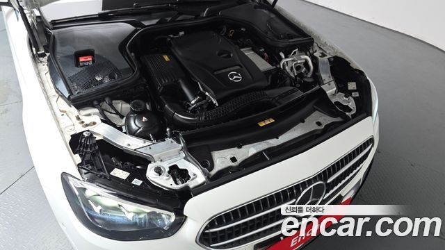 Mercedes-Benz E-Class W213 E250 Avantgarde - фото 4