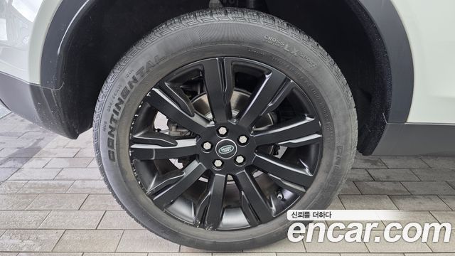 Land Rover Discovery Sport Sports 2.0 TD4 HSE Luxury - фото 4
