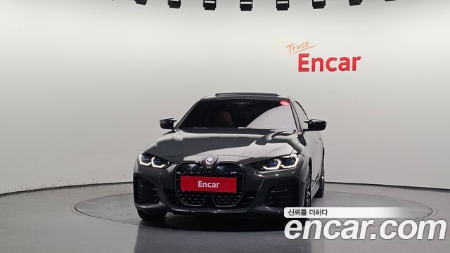 BMW i4 M50 - фото 2