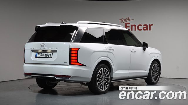 Hyundai Palisade LX3 HEV 2.5T 4WD 9-Seater Calligraphy - фото 1