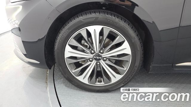 Kia K8 гибрид Noblesse - фото 4
