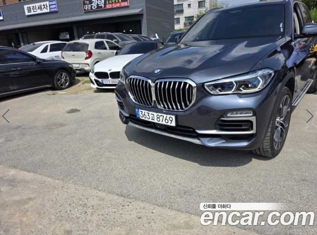BMW X5 G05 xDrive 40i xLine - фото 0