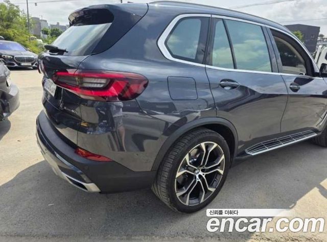 BMW X5 G05 xDrive 40i xLine - фото 2