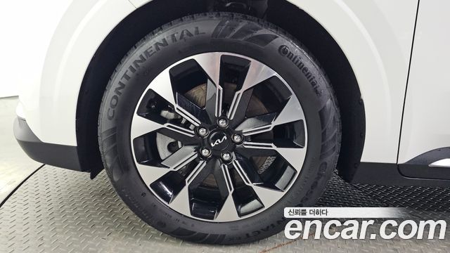 Kia Carnival 4-го поколения Gasoline 7-Seater Signature - фото 4