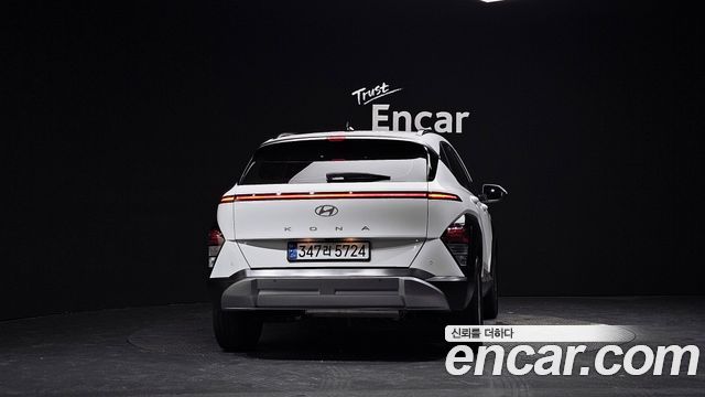 Hyundai Kona SX2, гибрид Premium - фото 3