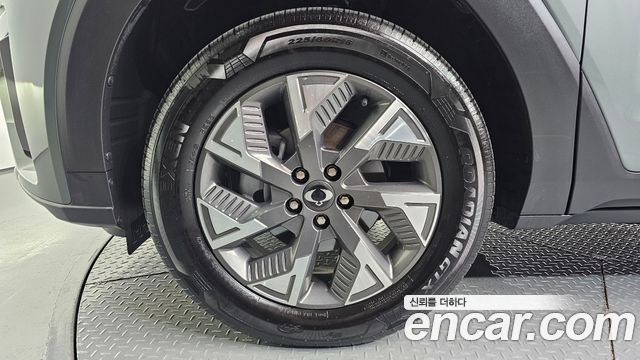 SsangYong Torres EVX E7 - фото 4