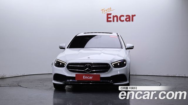 Mercedes-Benz E-Class W213 E350 4MATIC Avantgarde - фото 1
