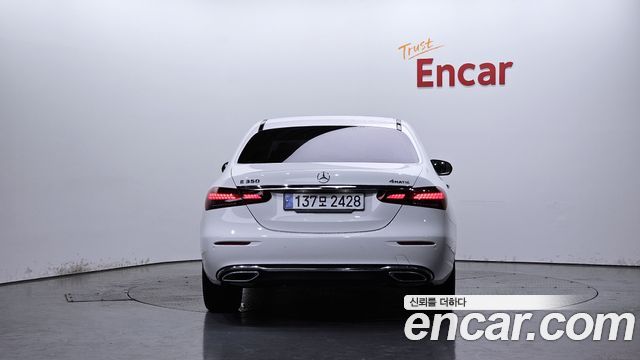 Mercedes-Benz E-Class W213 E350 4MATIC Avantgarde - фото 2