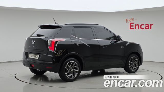 SsangYong Tivoli Gasoline 1.5 2WD V3 - фото 1