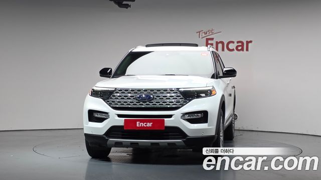 Ford Explorer 6-го поколения 2.3 LimIted 4WD - фото 2