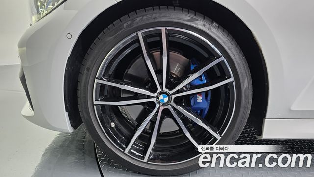 BMW 3-Series G20 320i Touring M Sports - фото 4