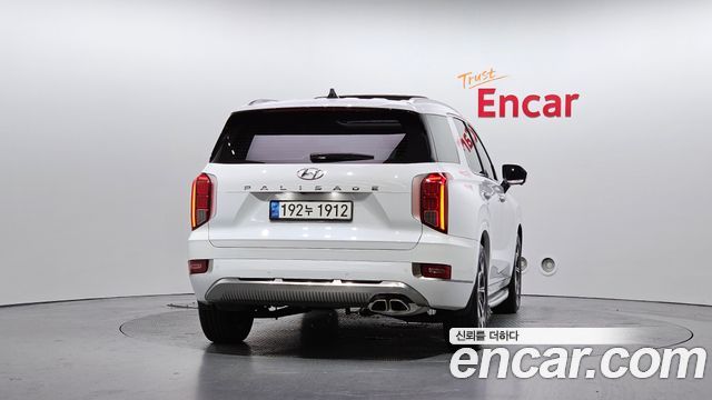 Hyundai Palisade Diesel 2.2 2WD Calligraphy - фото 3