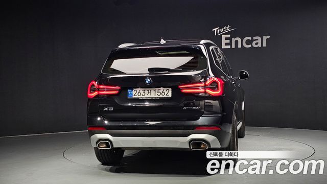BMW X3 G01 xDrive 20i - фото 3