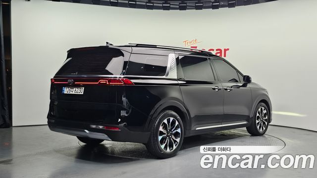 Kia Carnival 4-го поколения Gasoline 9-Seater Noblesse - фото 1