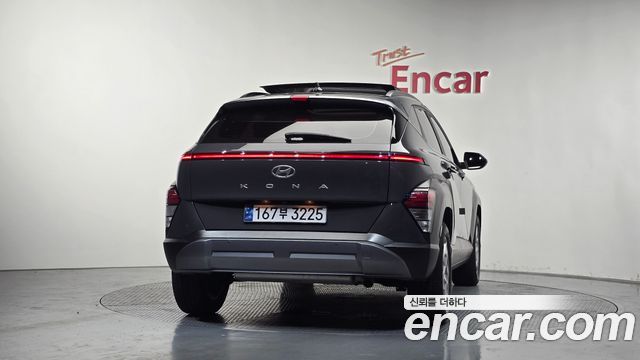 Hyundai Kona SX2 Gasoline 1.6 Turbo 2WD Premium - фото 2