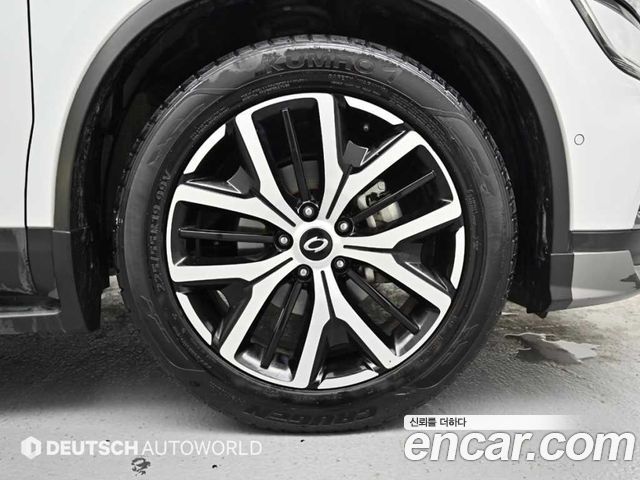 Renault Samsung QM6 Новый 2.0 LPe RE Signature 2WD - фото 4
