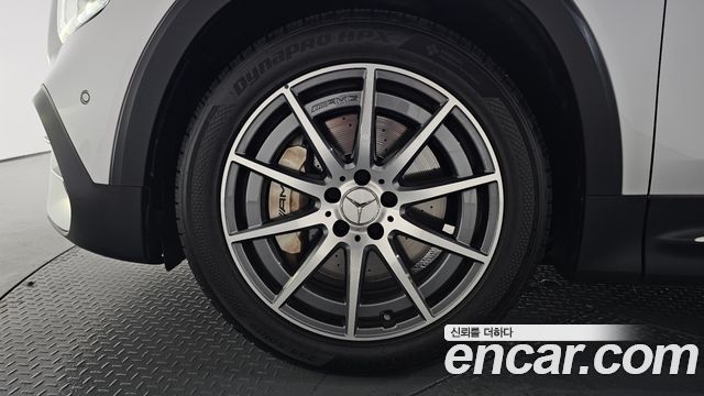 Mercedes-Benz GLB-Class X247 AMG GLB35 4MATIC - фото 3