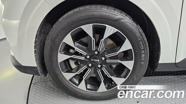 Kia Carnival 4-го поколения 9-Seater Prestige - фото 4