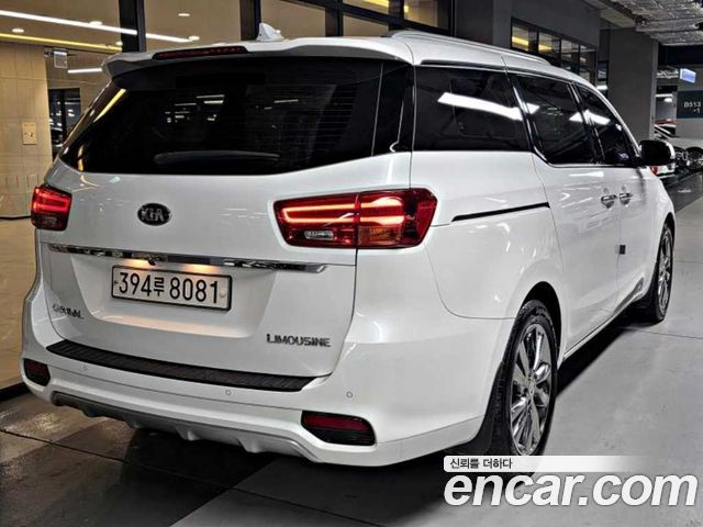 Kia Carnival Новый 7-Seater Limousine President - фото 4