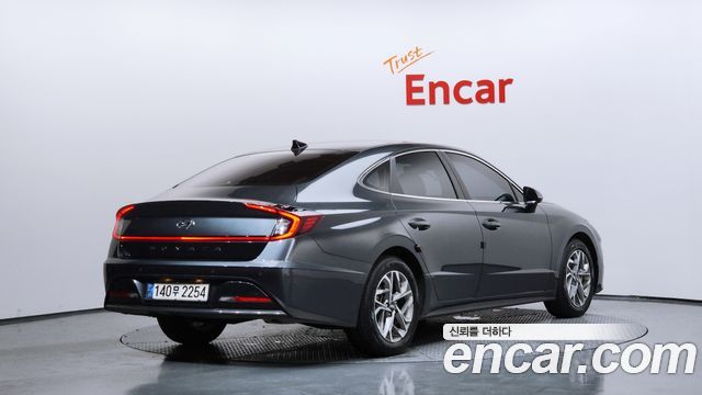 Hyundai Sonata DN8 2.0 Premium Family - фото 1