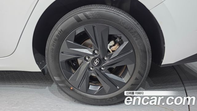 Hyundai Avante CN7 1.6 Modern - фото 4