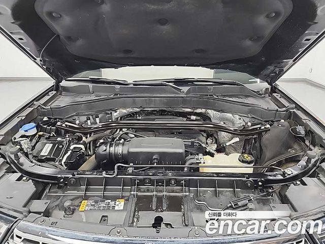 Ford Explorer 6-го поколения 2.3 LimIted 4WD - фото 4