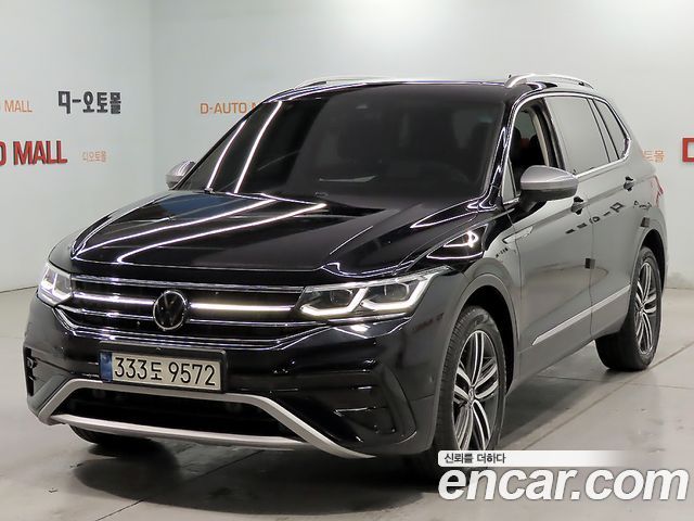 Volkswagen Tiguan 2.0 TSI Prestige - фото 0