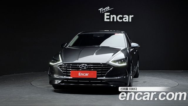 Hyundai Sonata DN8 2.0 Premium Family - фото 1