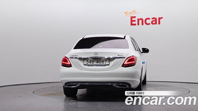 Mercedes-Benz C-Class W205 C220 d 4MATIC Exclusive - фото 3