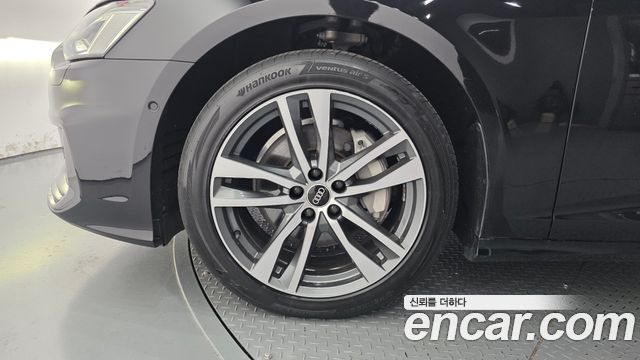 Audi A6 C8 45 TFSI Quattro Premium - фото 4