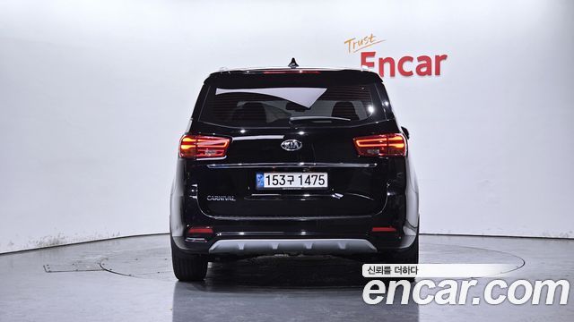 Kia Carnival Новый 9-Seater Noblesse - фото 3