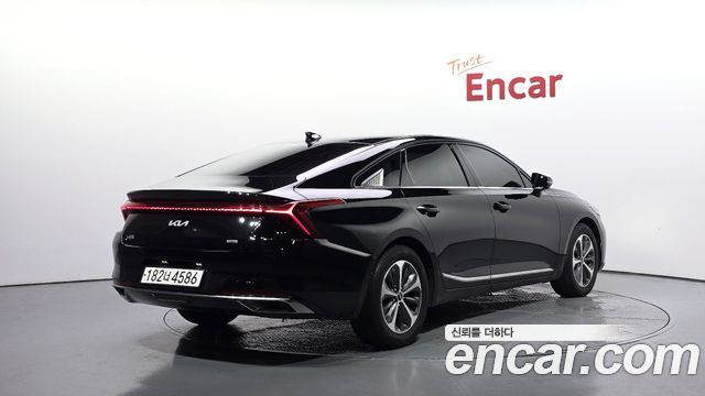 Kia K8 гибрид Noblesse - фото 1