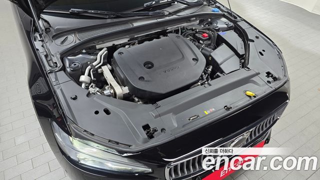 Volvo S90 B6 AWD Inscription - фото 4