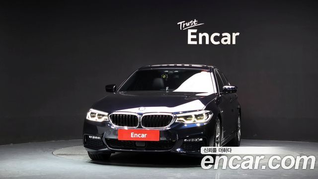 BMW 5-Series G30 530i M Sport Package - фото 2